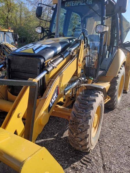 CAT 442E