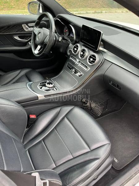 Mercedes Benz C 300 