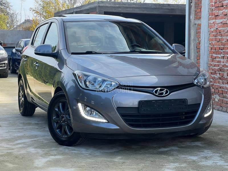 Hyundai i20 1.4/Premium/Ch
