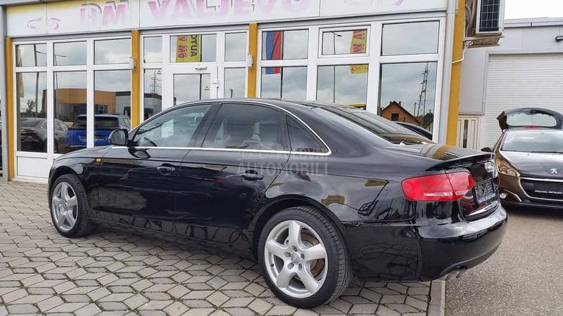 Audi A4 2.0TDI PREMIUM/DIODA