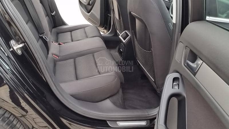 Audi A4 2.0TDI PREMIUM/DIODA