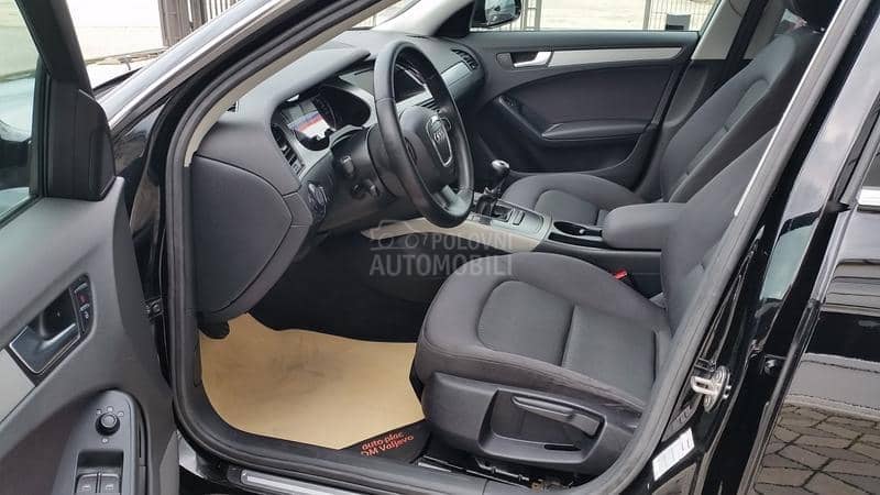 Audi A4 2.0TDI PREMIUM/DIODA