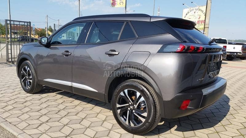 Peugeot 2008 1.2 ALLURE/VIRTUEL