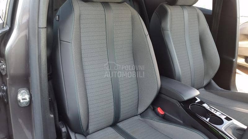 Peugeot 2008 1.2 ALLURE/VIRTUEL