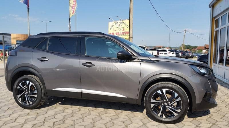 Peugeot 2008 1.2 ALLURE/VIRTUEL