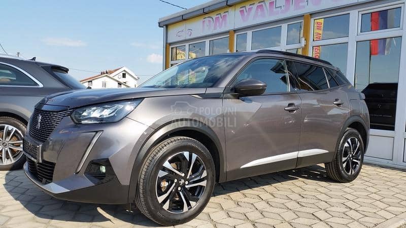 Peugeot 2008 1.2 ALLURE/VIRTUEL