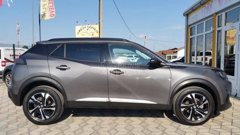 Peugeot 2008 1.2 ALLURE/VIRTUEL