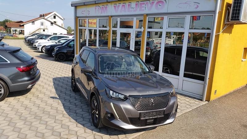 Peugeot 2008 1.2 ALLURE/VIRTUEL