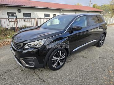 Peugeot 5008 1.2B ALLURE