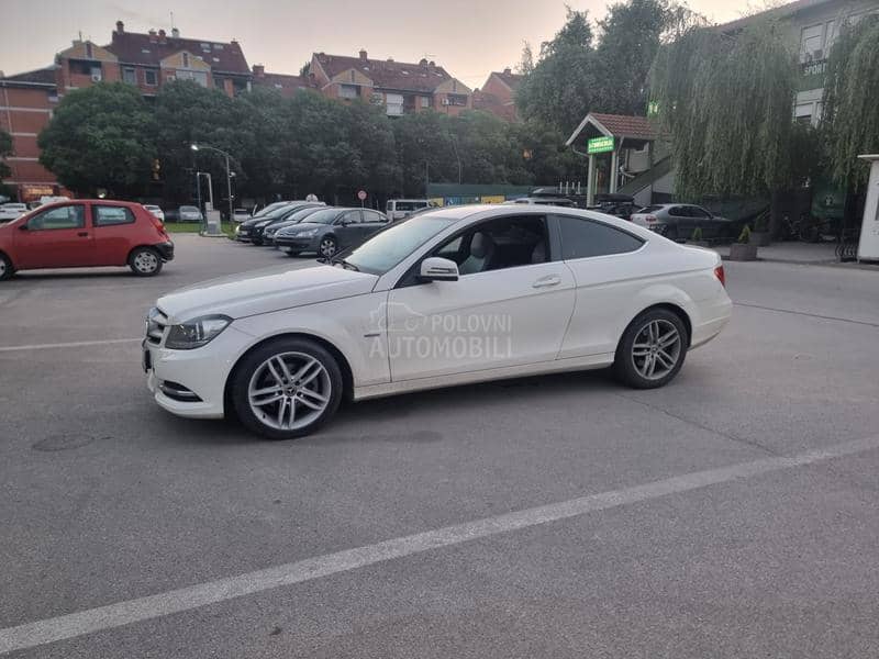 Mercedes Benz C 220 CDI