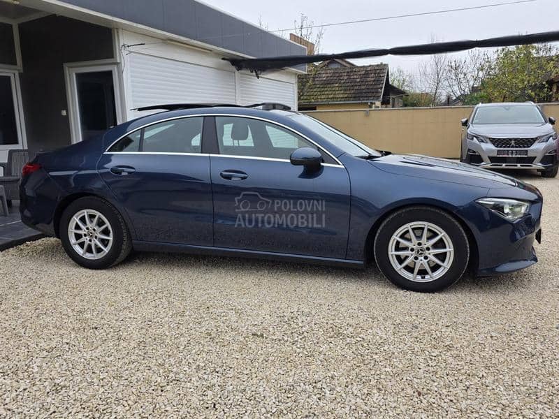 Mercedes Benz CLA 180 PANO