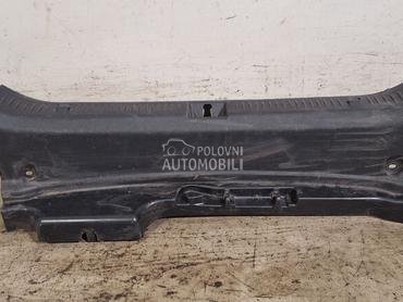 PLASTIKA za Mercedes Benz E Klasa