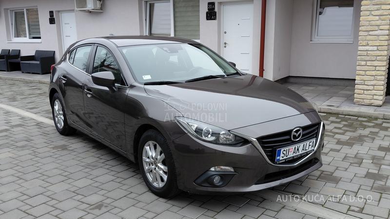 Mazda 3 1,5 Skyactive G100