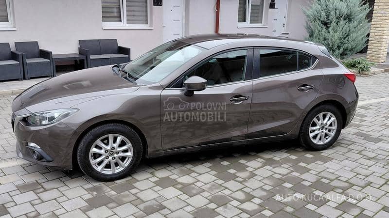 Mazda 3 1,5 Skyactive G100