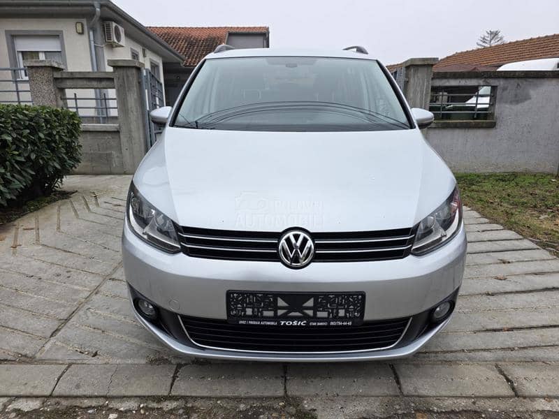 Volkswagen Touran 7 sedista