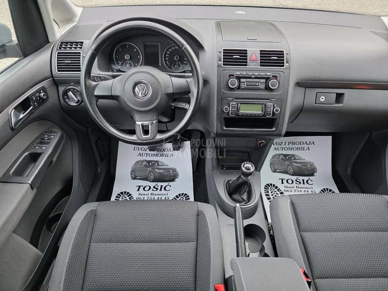 Volkswagen Touran 7 sedista