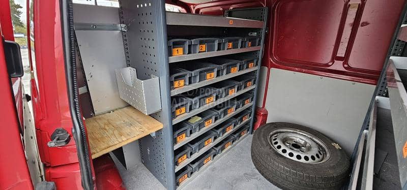 Volkswagen Transporter T6 TDI 4MOTION SERVIS