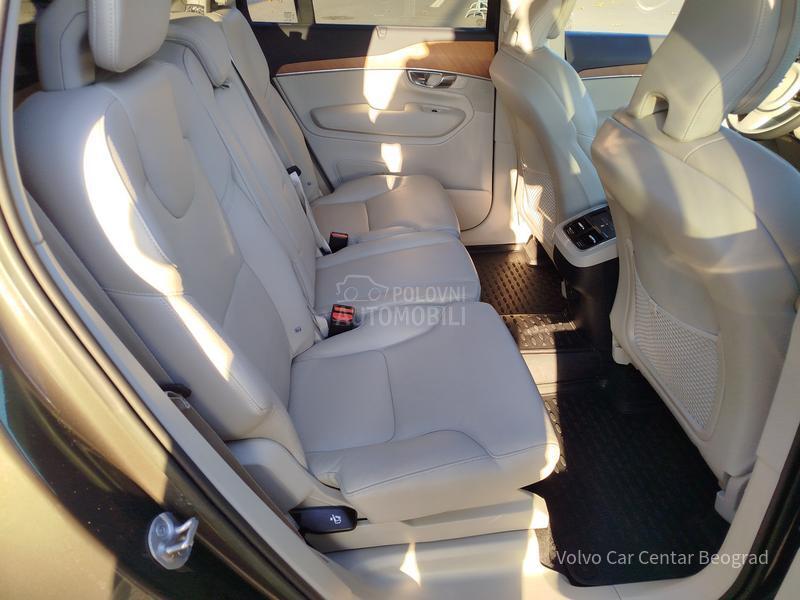 Volvo XC90 B5 AWD MOMENTUM PRO