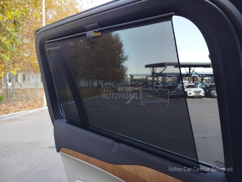 Volvo XC90 B5 AWD MOMENTUM PRO