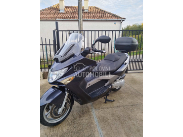 Kymco xCiting 250i