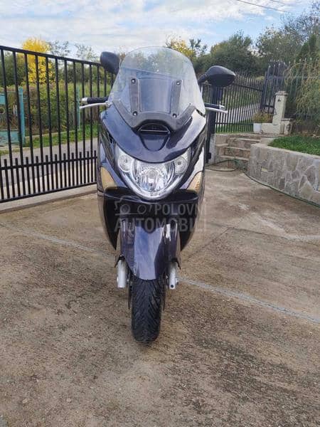 Kymco xCiting 250i