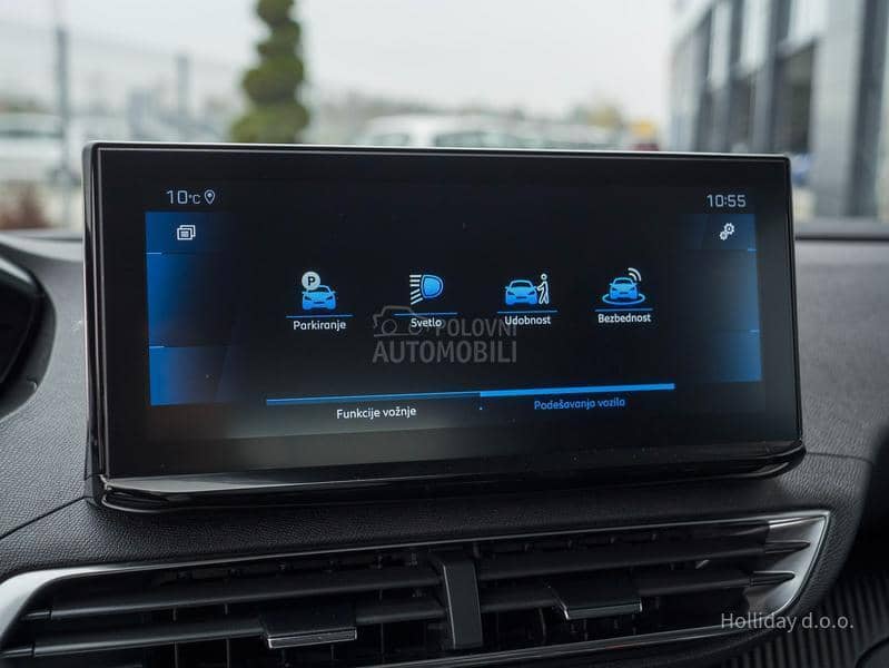 Peugeot 3008 1.5blueHDI Active AT