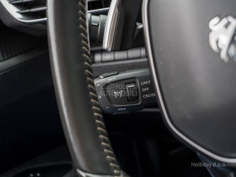 Peugeot 3008 1.5blueHDI Active AT