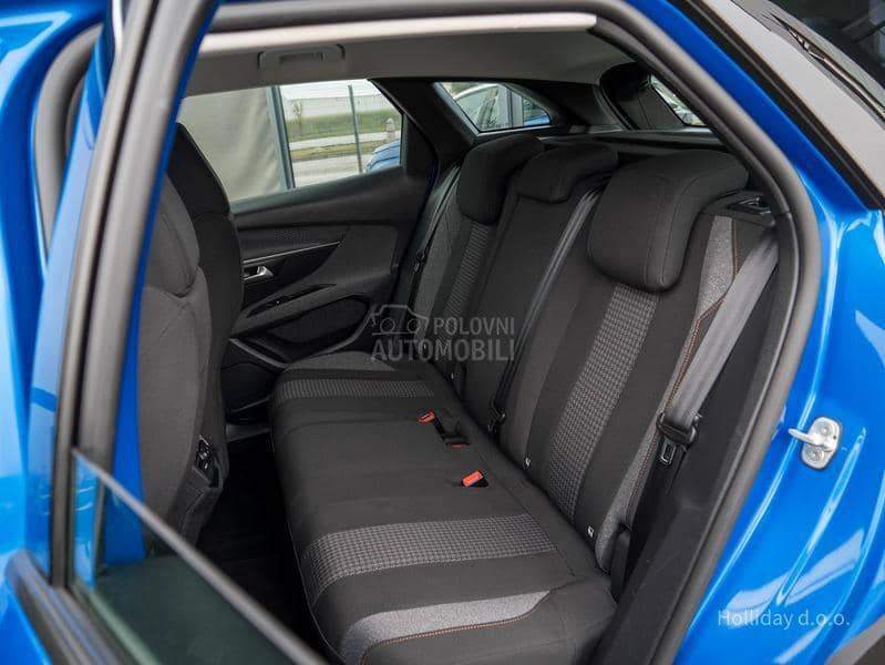 Peugeot 3008 1.5blueHDI Active AT