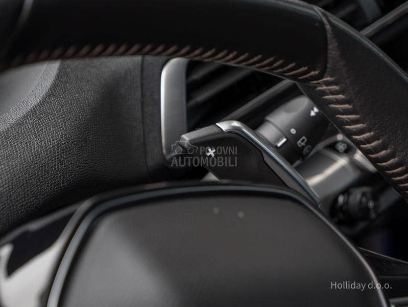 Peugeot 3008 1.5blueHDI Active AT