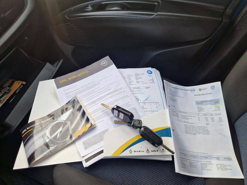 Opel Combo 1.6 MJTD TOUR