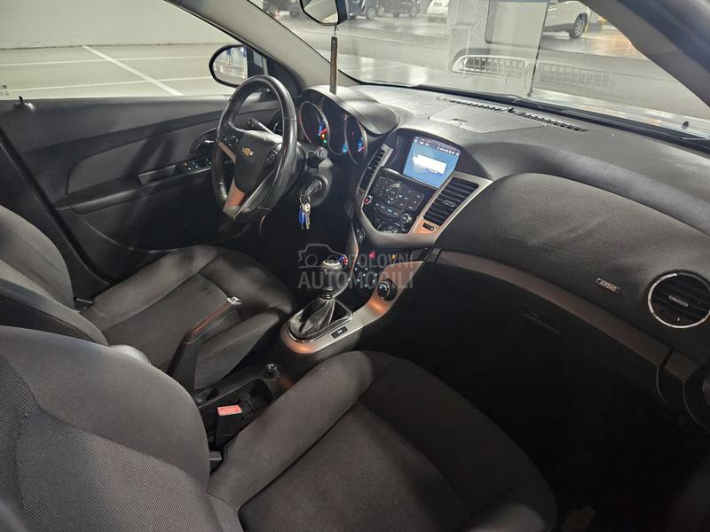 Chevrolet Cruze 