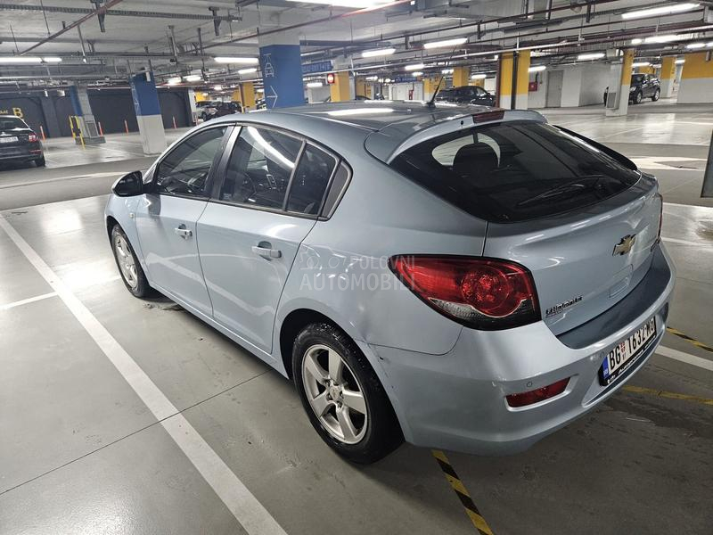 Chevrolet Cruze 
