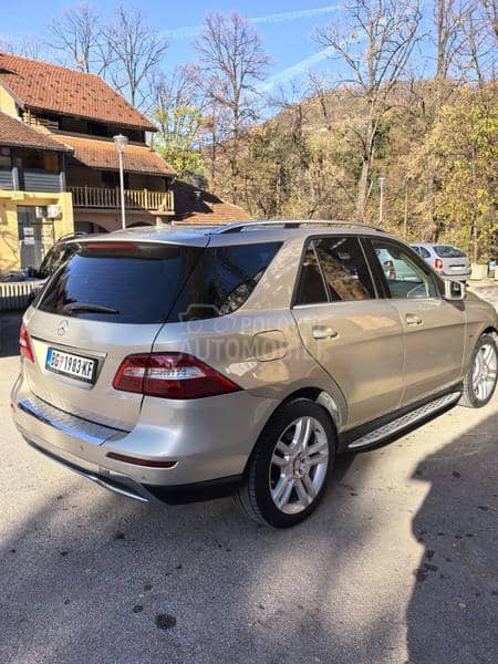 Mercedes Benz ML 250 
