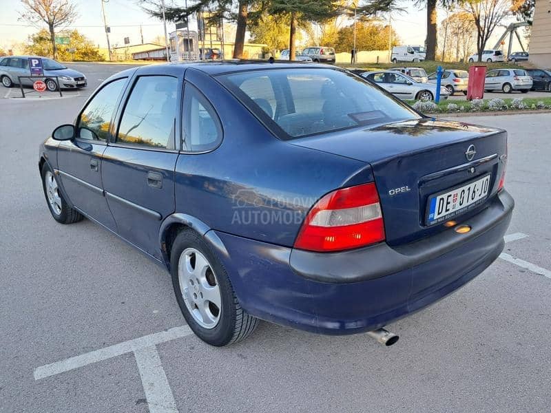 Opel Vectra B 1.6i Sekvent 2028.