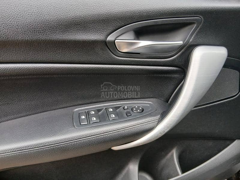 BMW 118 i  AUTOM