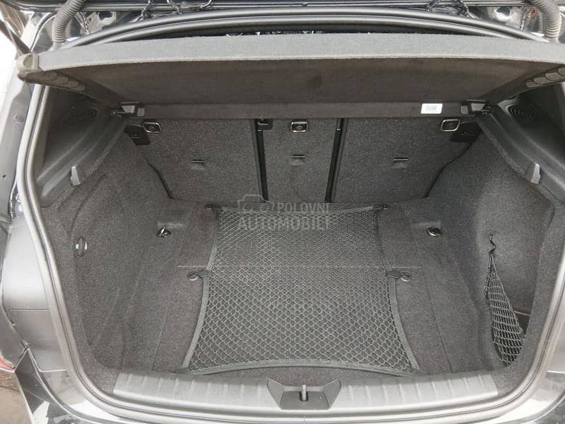 BMW 118 i  AUTOM