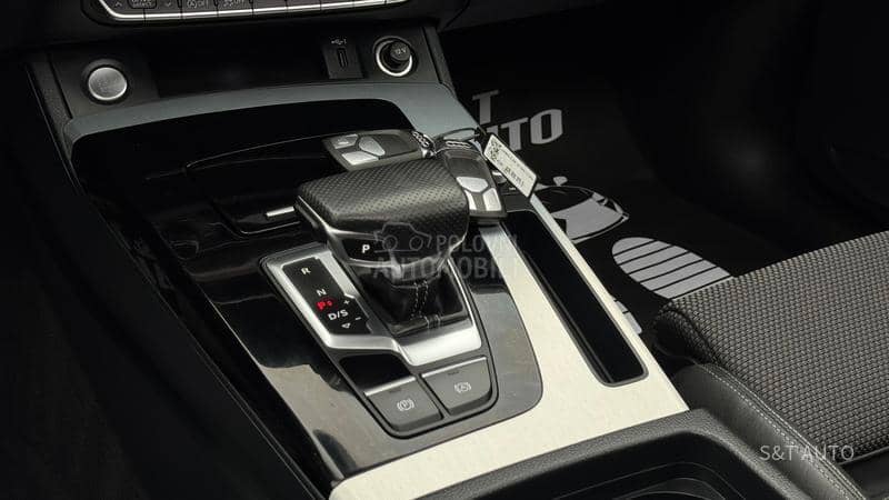 Audi Q5 SPORTBACK/ 3X S-LINE