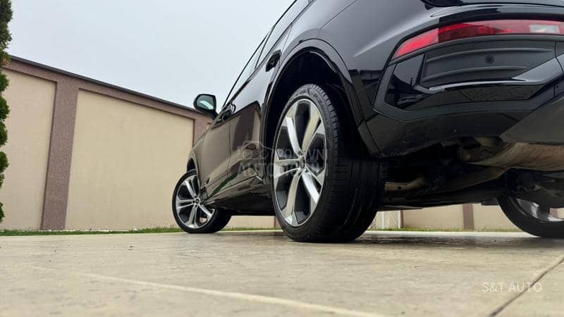 Audi Q5 SPORTBACK/ 3X S-LINE