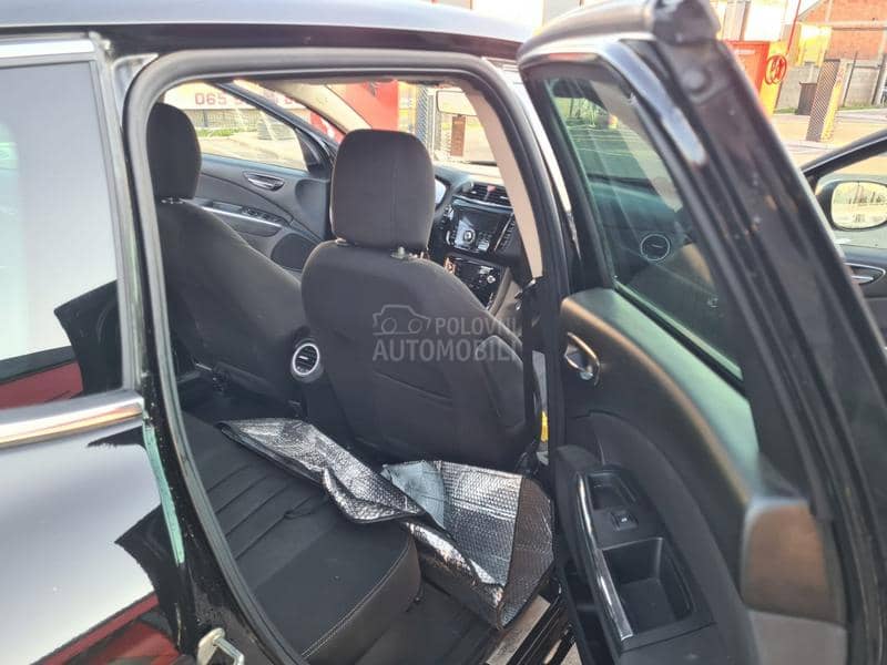 Lancia Delta 1.6 Mjet