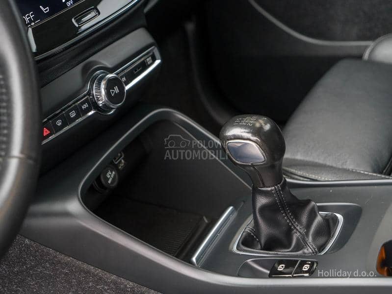 Volvo XC40 1.5T3 InscriptionLux