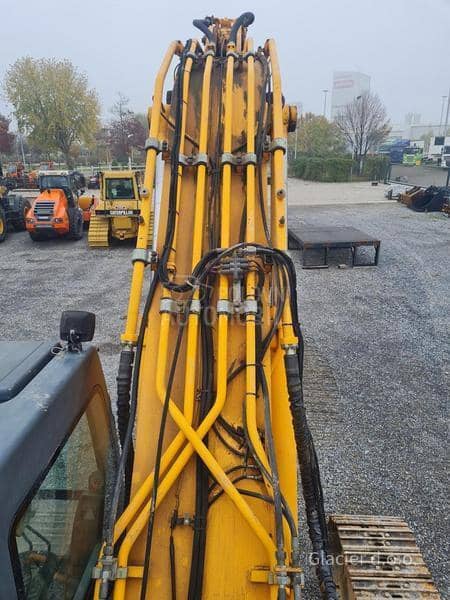 Hyundai ROBEX 320LC/7A