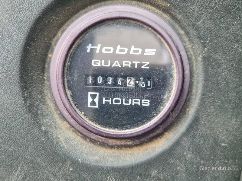 Hyundai ROBEX 320LC/7A