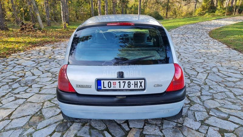 Renault Clio 1.9