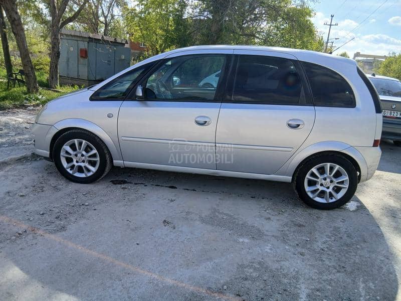 Opel Meriva 1.6i