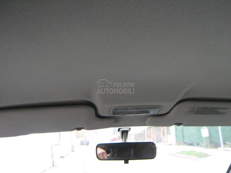 Toyota Yaris 1.0 vvt-i