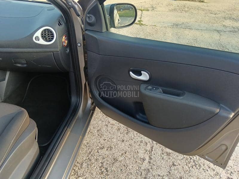 Renault Clio 1.2 16V