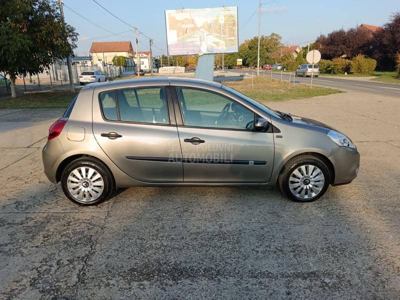 Renault Clio 1.2 16V