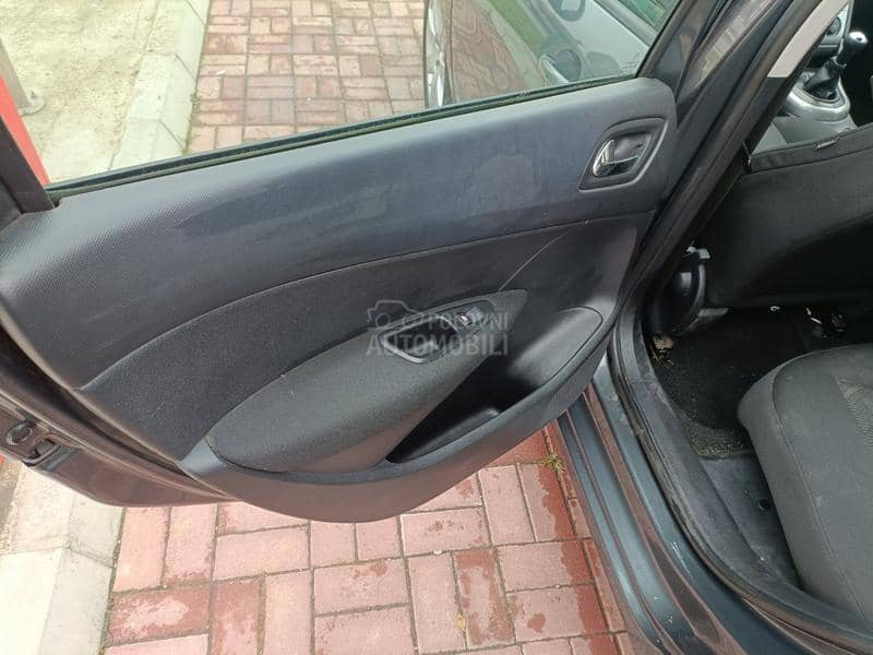 Peugeot 308 1.6 EHDI