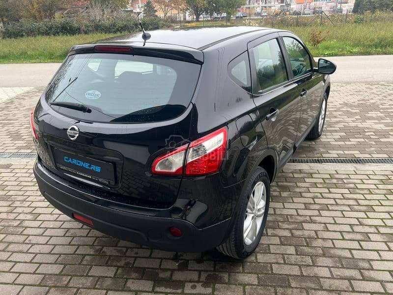 Nissan Qashqai NA VI/KAMERA/T O P
