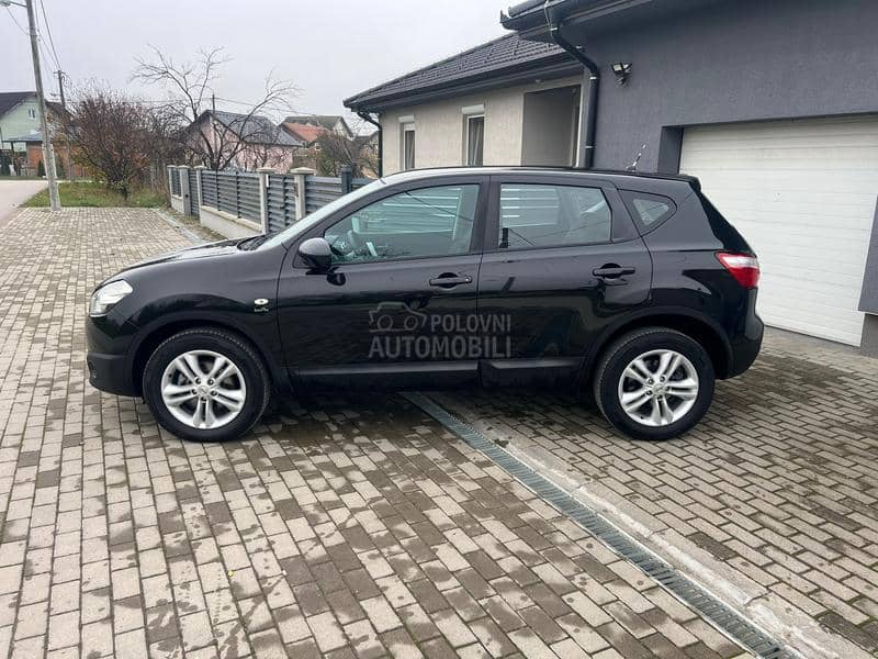 Nissan Qashqai NA VI/KAMERA/T O P